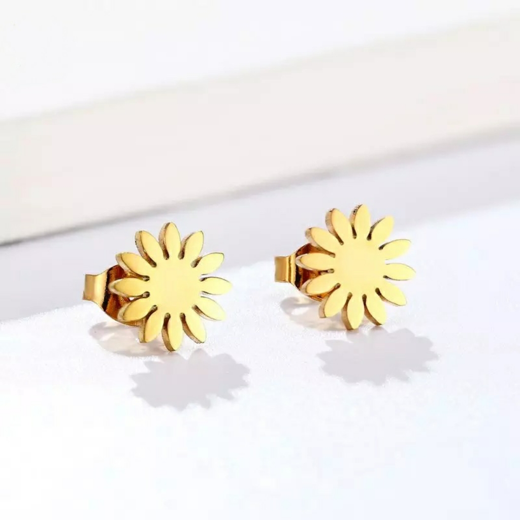 Gold Flower Stud Earrings 13$